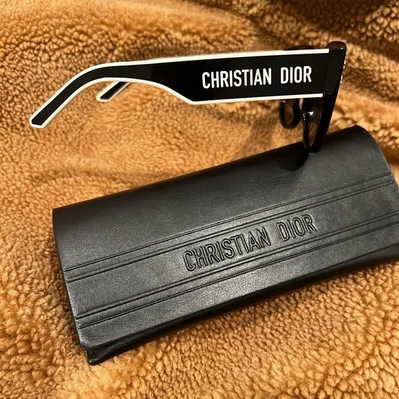 Authentic Dior Black Sunglasses DiorPacific B2F - Picture 2 of 6